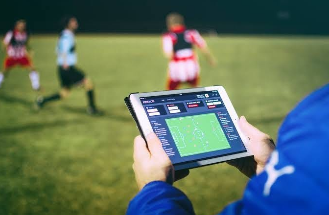 Data Analytics in Sports Technology